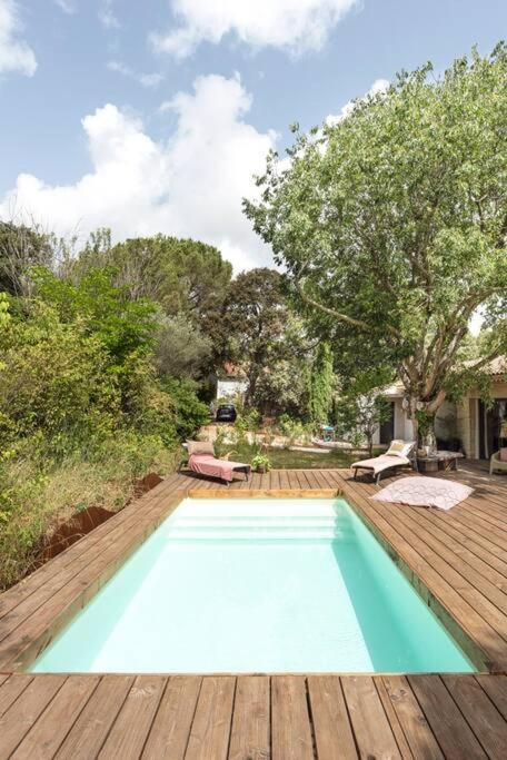 La Coursive : Belle Maison De Standing Avec Piscine Villa *